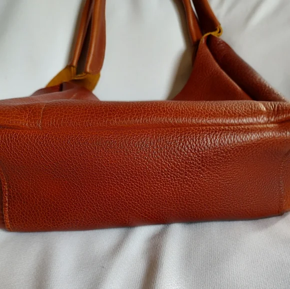 BNNU  PLG Medium Madison Bag In Sienna - Picture 3 of 5